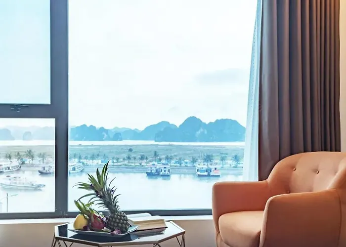 Khách sạn Pearl Tuan Chau - Hạ Long